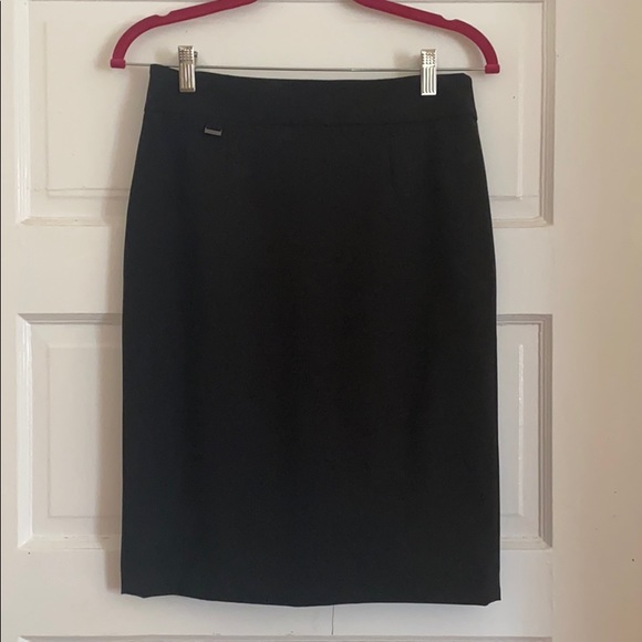 Calvin Klein ✨💫🌟 Black Dress Suit - Picture 3 of 4